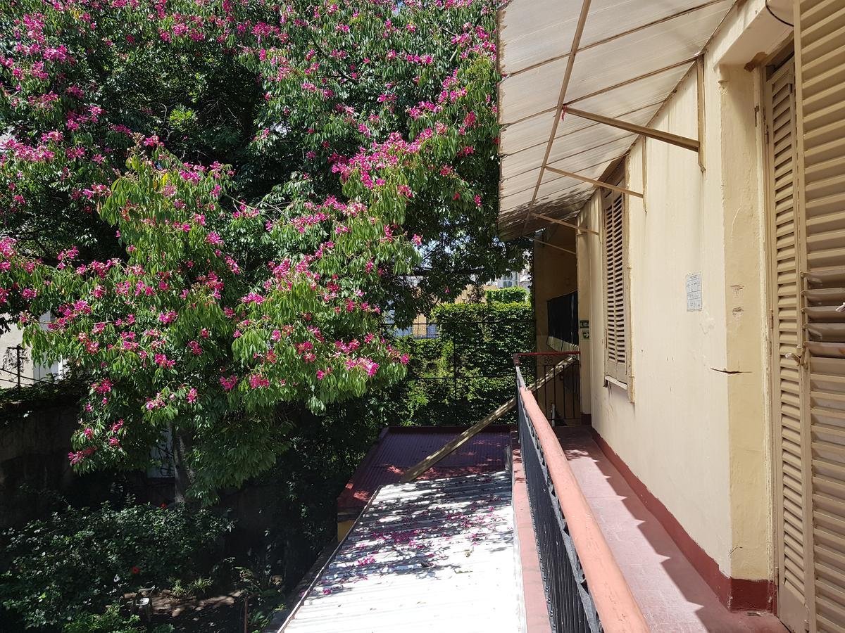 Hotel Varela Buenos Aires Exterior photo