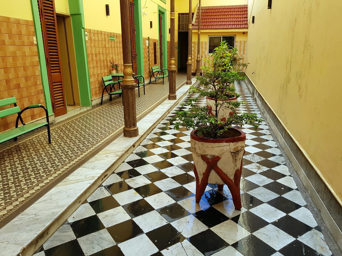 Hotel Varela Buenos Aires Exterior photo